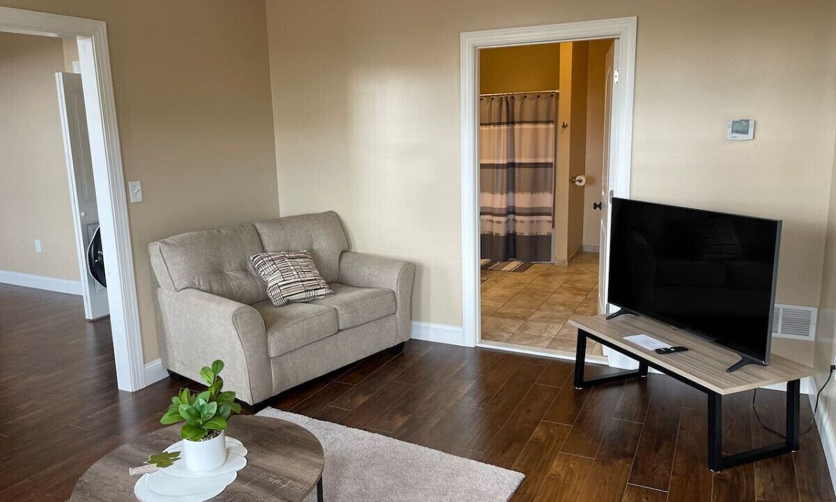 Photo of Livingroom in Clarksburg