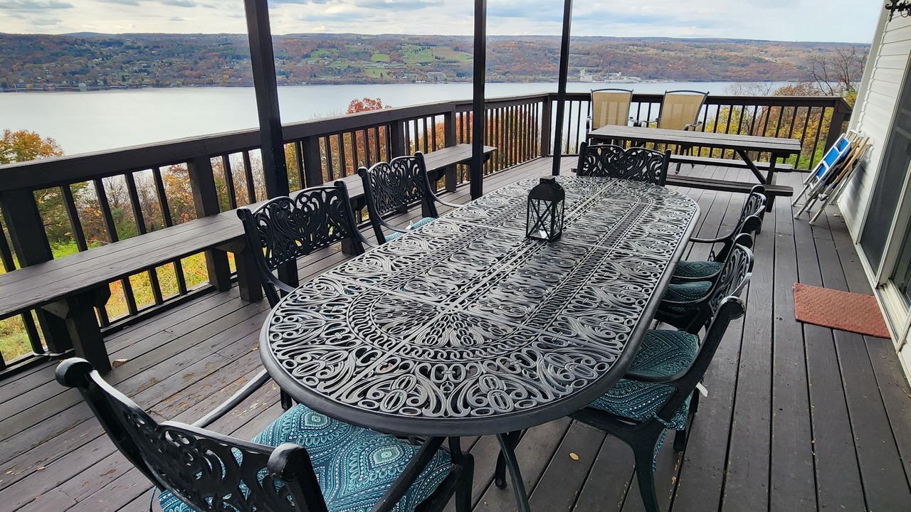 Photo of Outdoor in Burdett