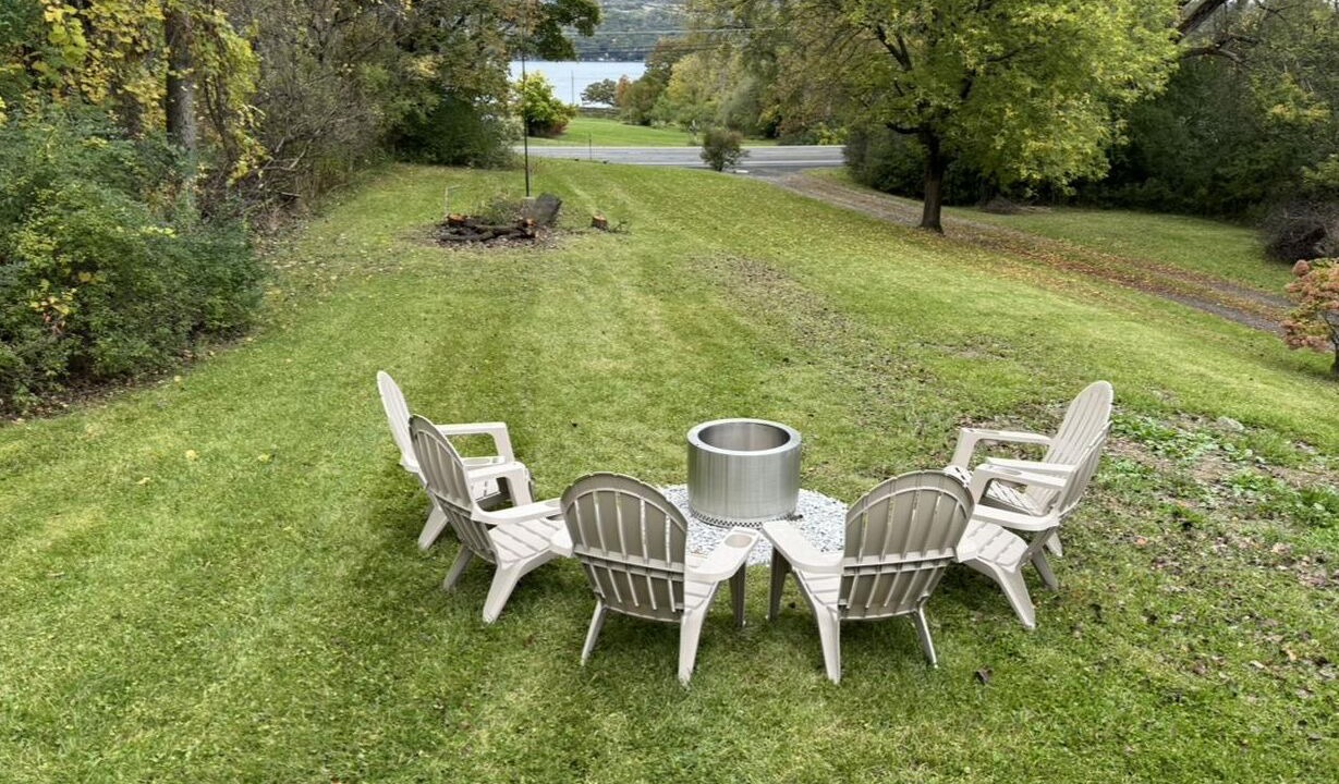 Photo of Outdoor in Burdett