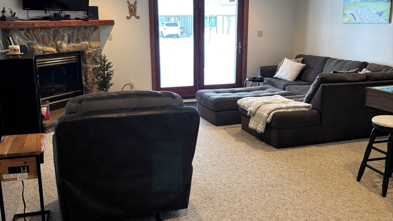 Photo of Livingroom in Clymer