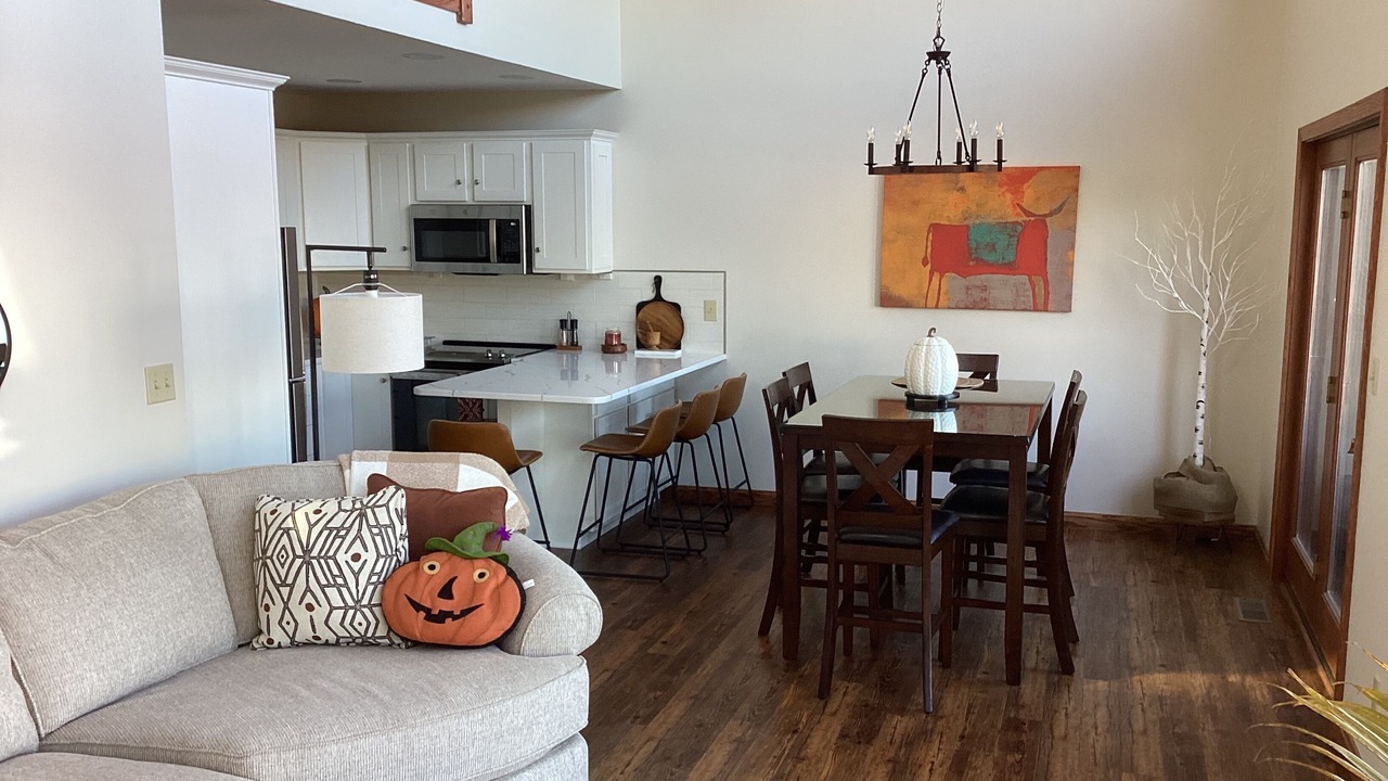 Photo of Livingroom in Clymer