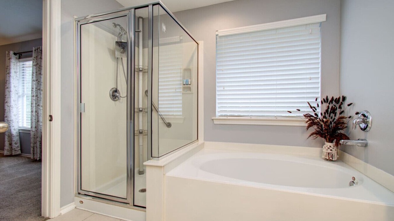 Photo of Bathroom in Dickinson