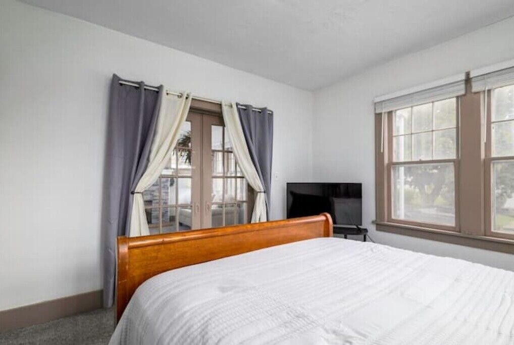 Photo of Bedroom in Steubenville