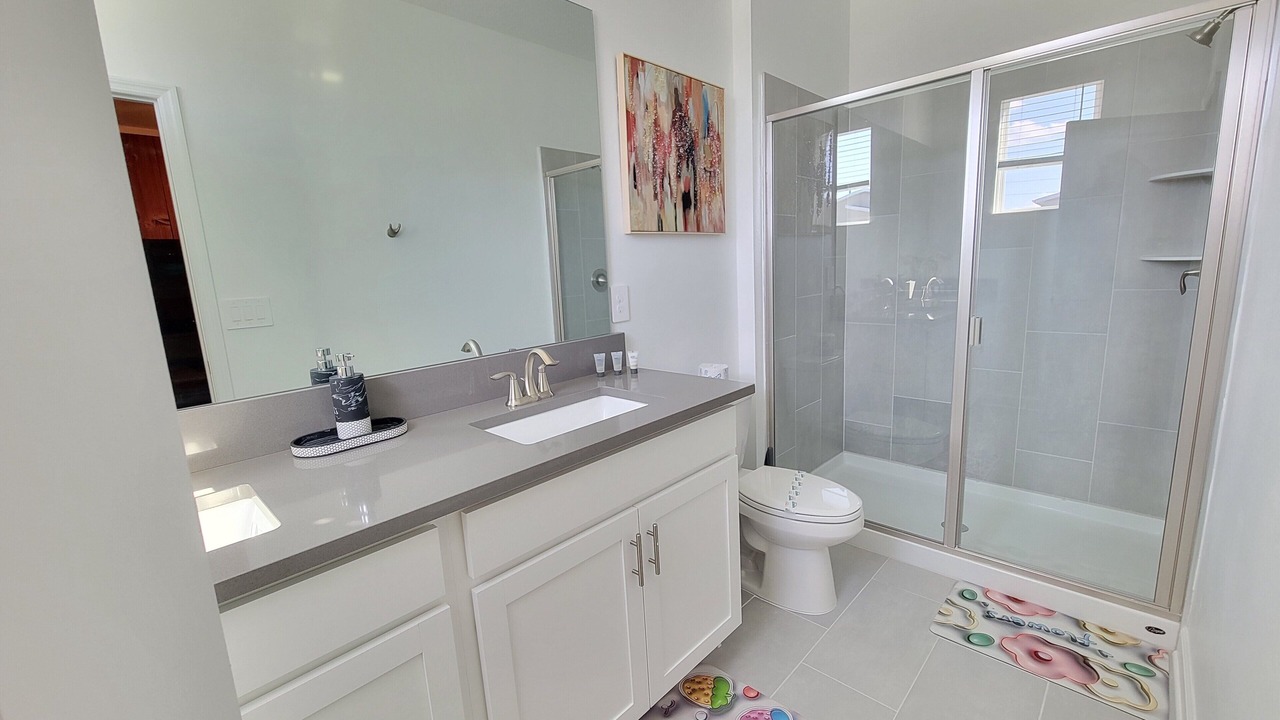 Photo of Bathroom in Four Corners