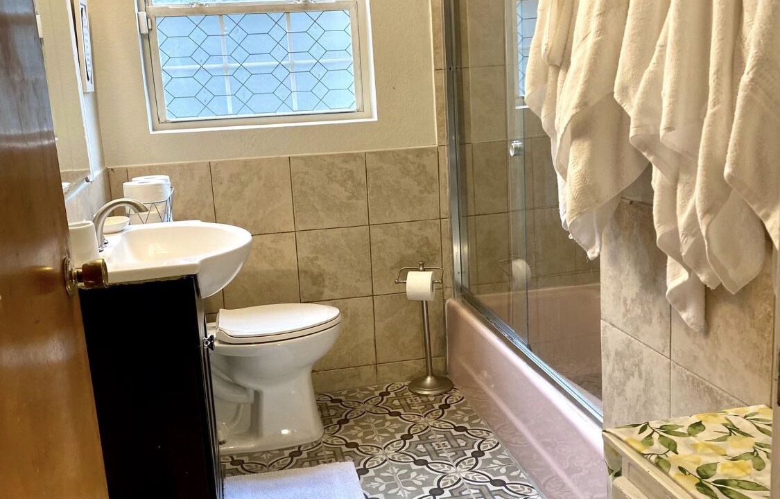 Photo of Bathroom in Chapmanville