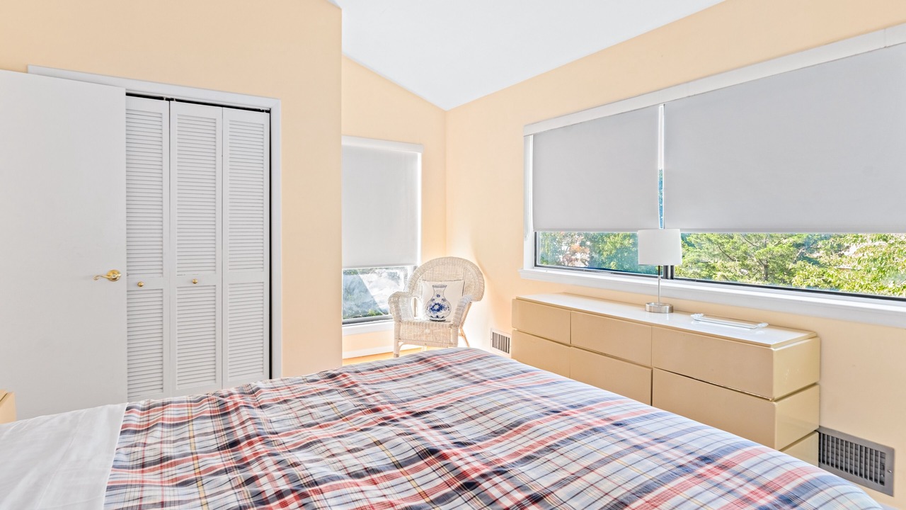 Photo of Bedroom in Westhampton Beach