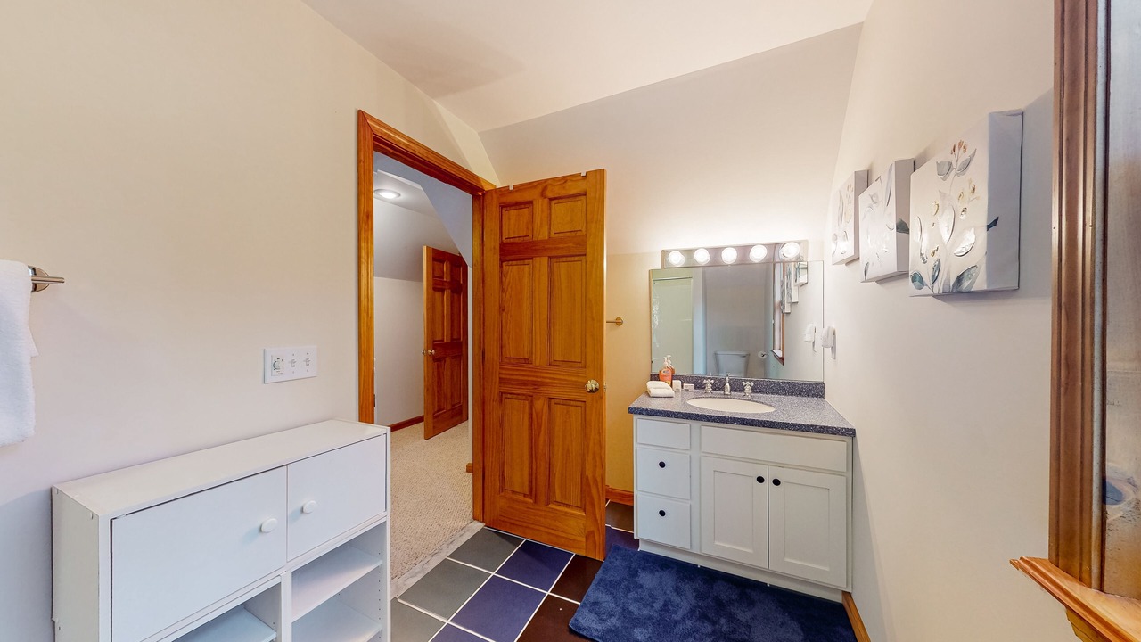 Photo of Bathroom in Winhall