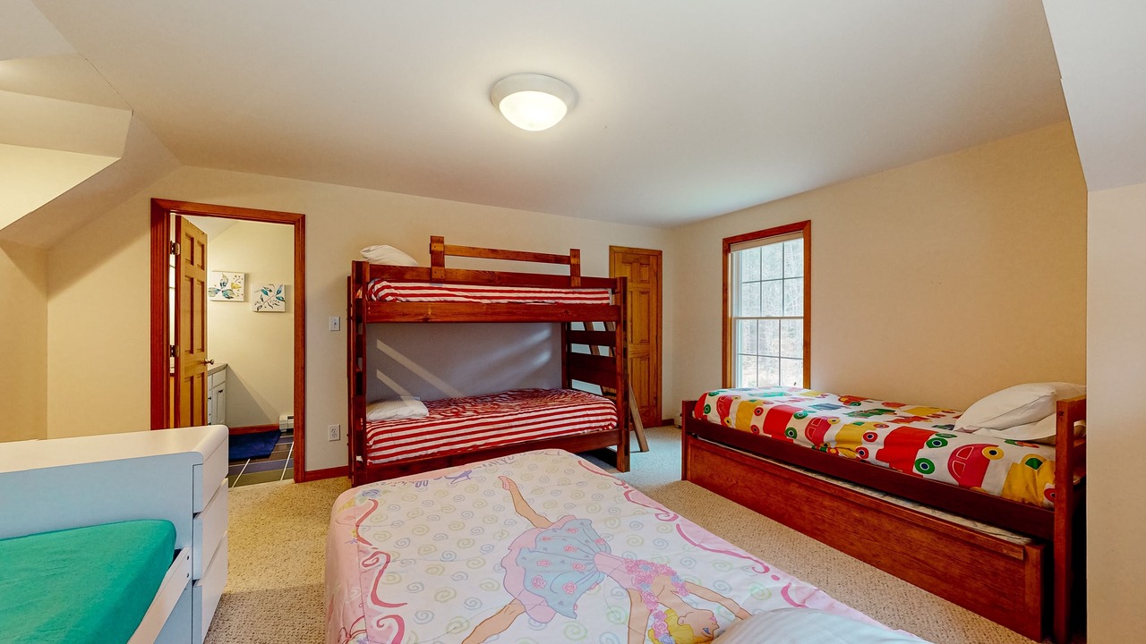 Photo of Bedroom in Winhall