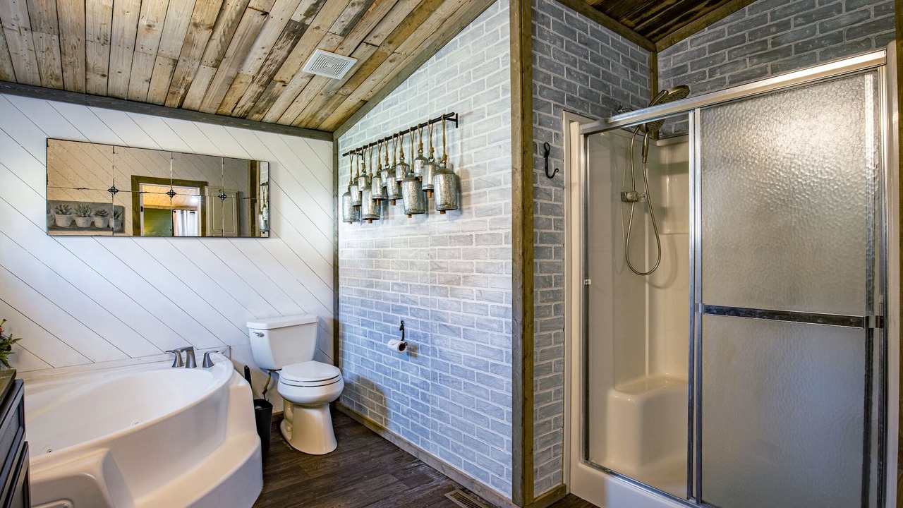 Photo of Bathroom in Summerlee
