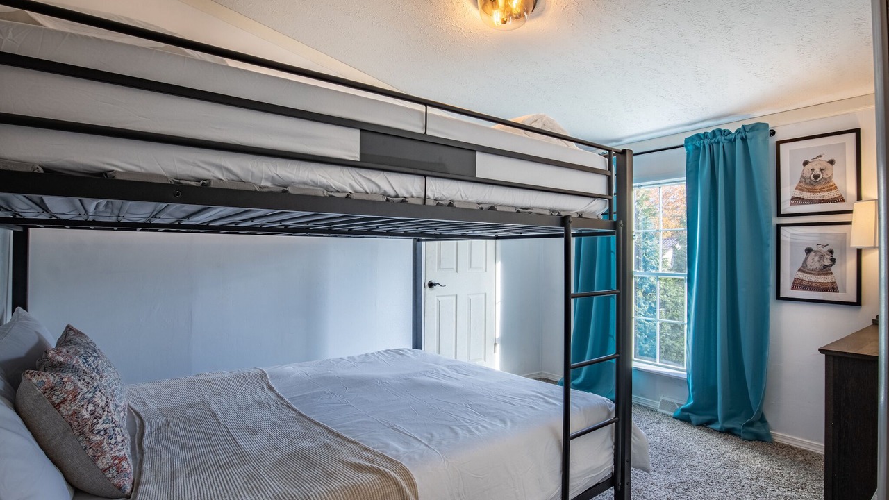Photo of Bedroom in Summerlee