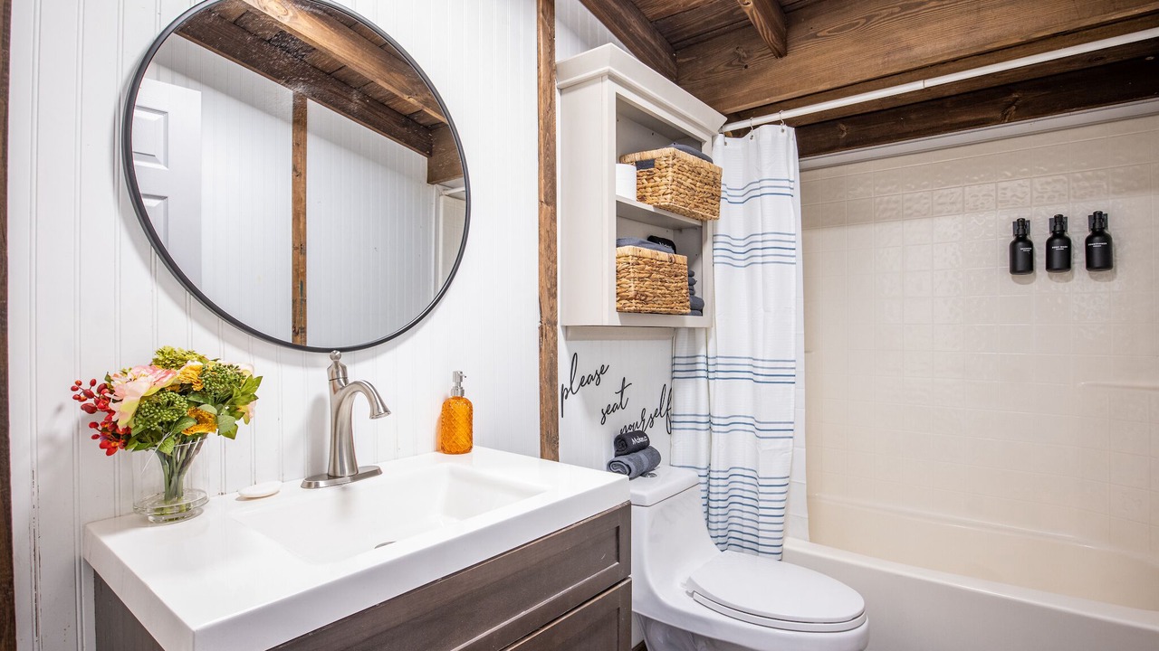 Photo of Bathroom in Summerlee