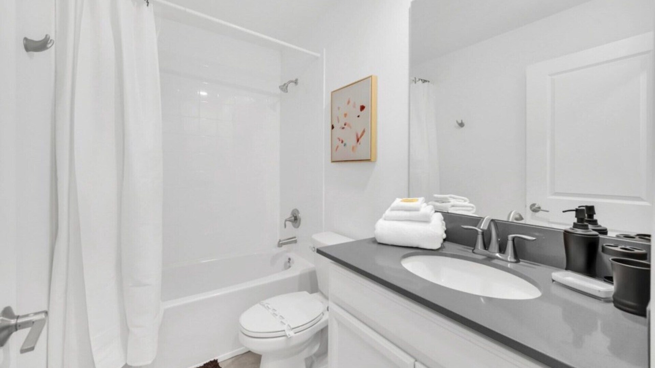 Photo of Bathroom in Four Corners