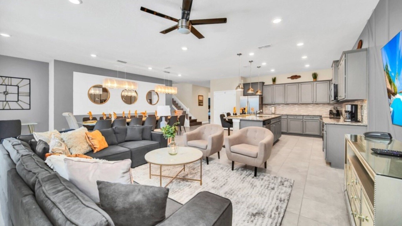 Photo of Livingroom in Davenport