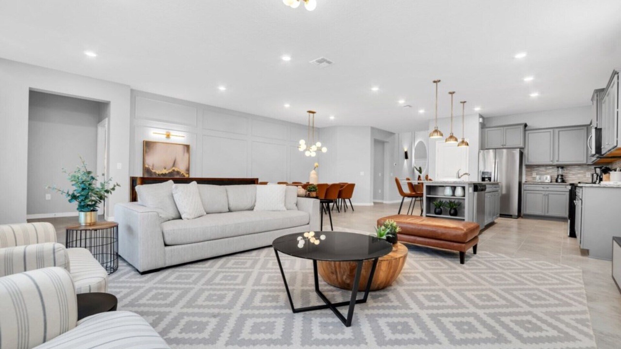 Photo of Livingroom in Davenport