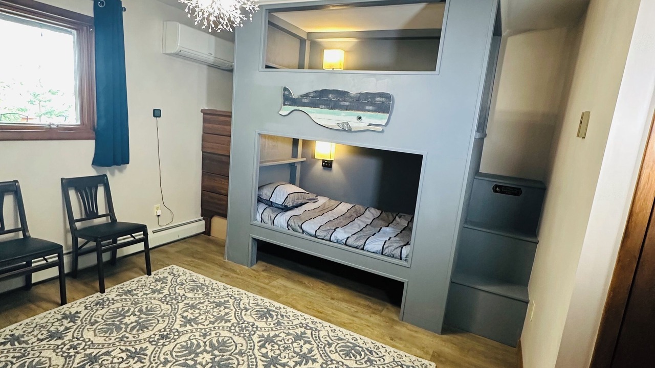 Photo of Bedroom in Hammondsport