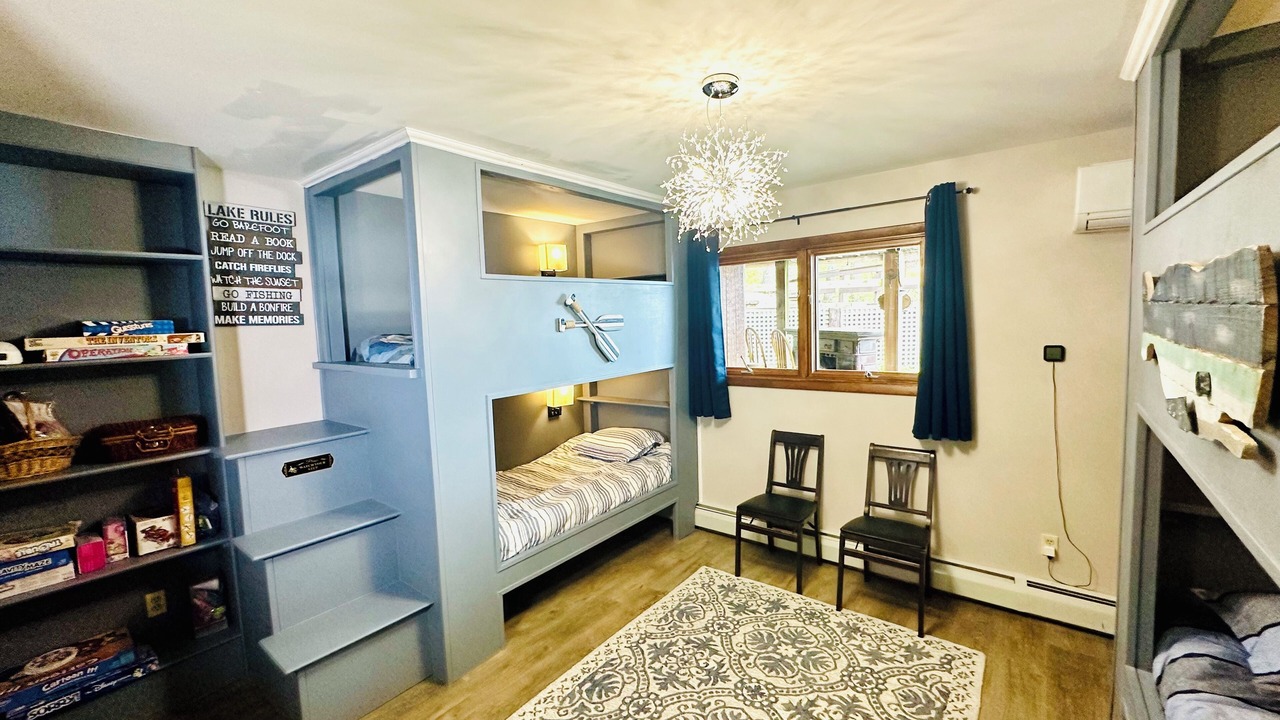 Photo of Bedroom in Hammondsport