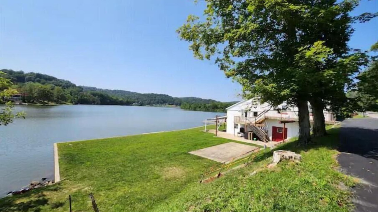 Photo of Outdoor in Waverly