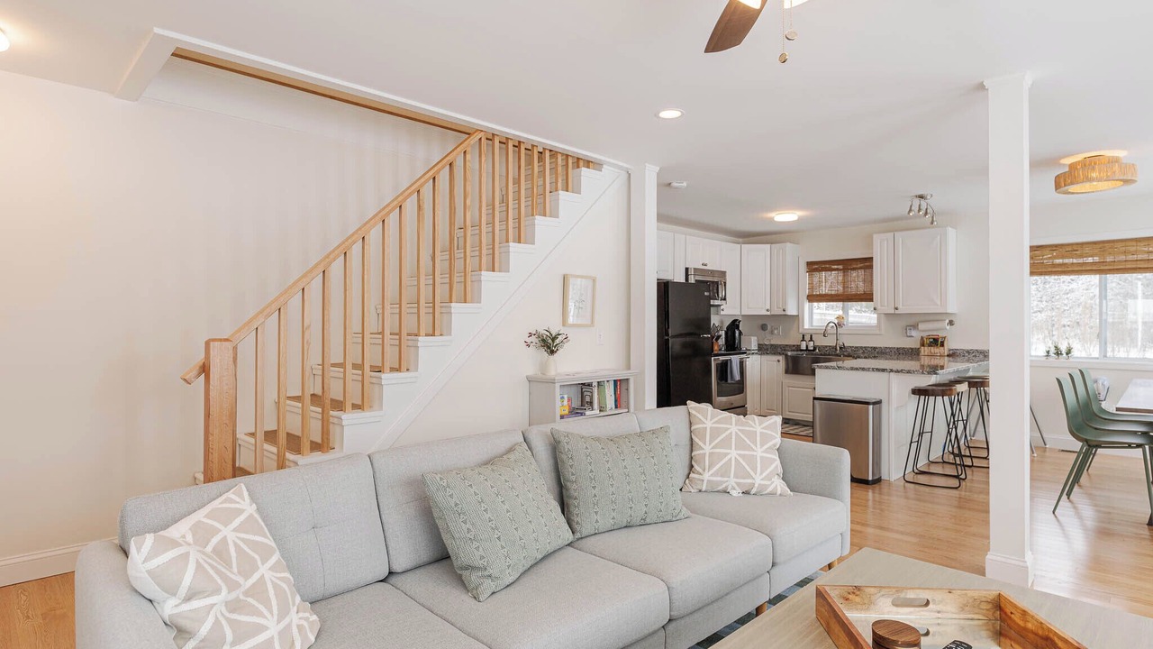 Photo of Livingroom in Acworth