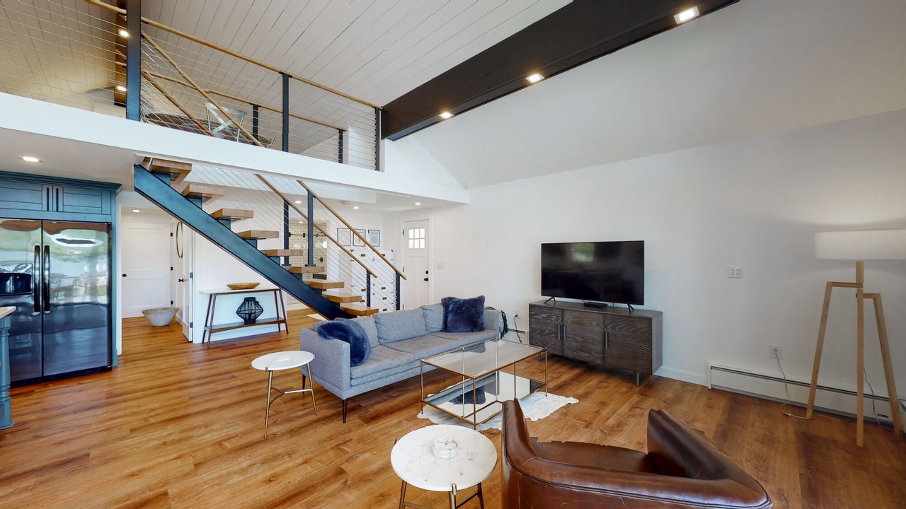 Photo of Livingroom in Bradford