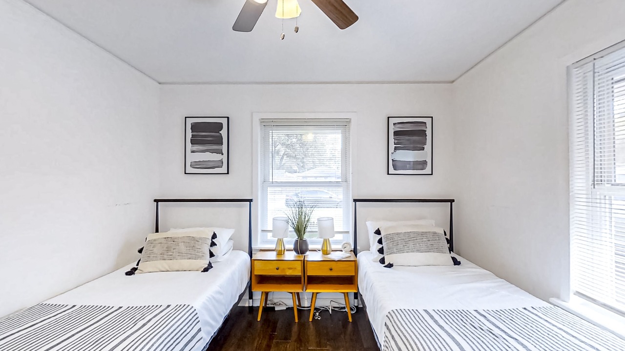 Photo of Bedroom in Willow Meadows/Willowbend Area