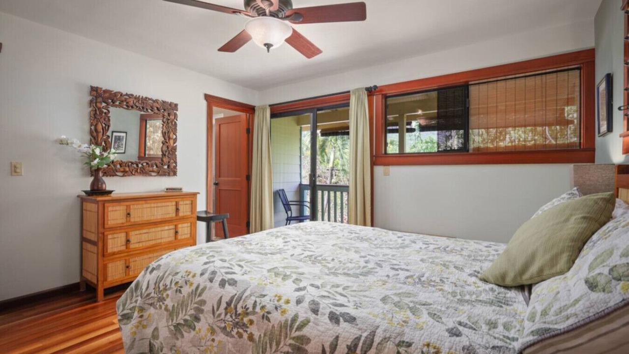 Photo of Bedroom in Honaunau-Napoopoo
