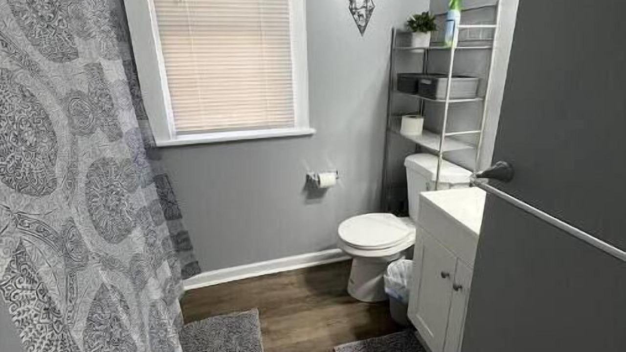 Photo of Bathroom in Hopewell