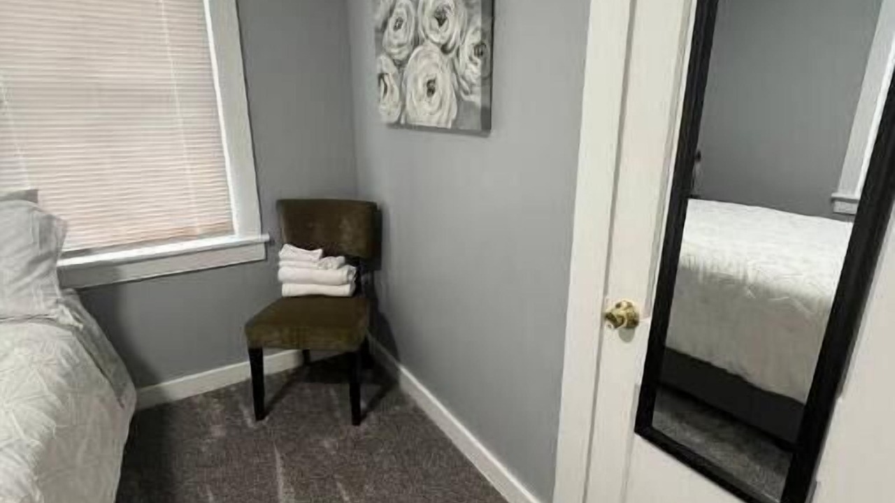 Photo of Bedroom in Hopewell