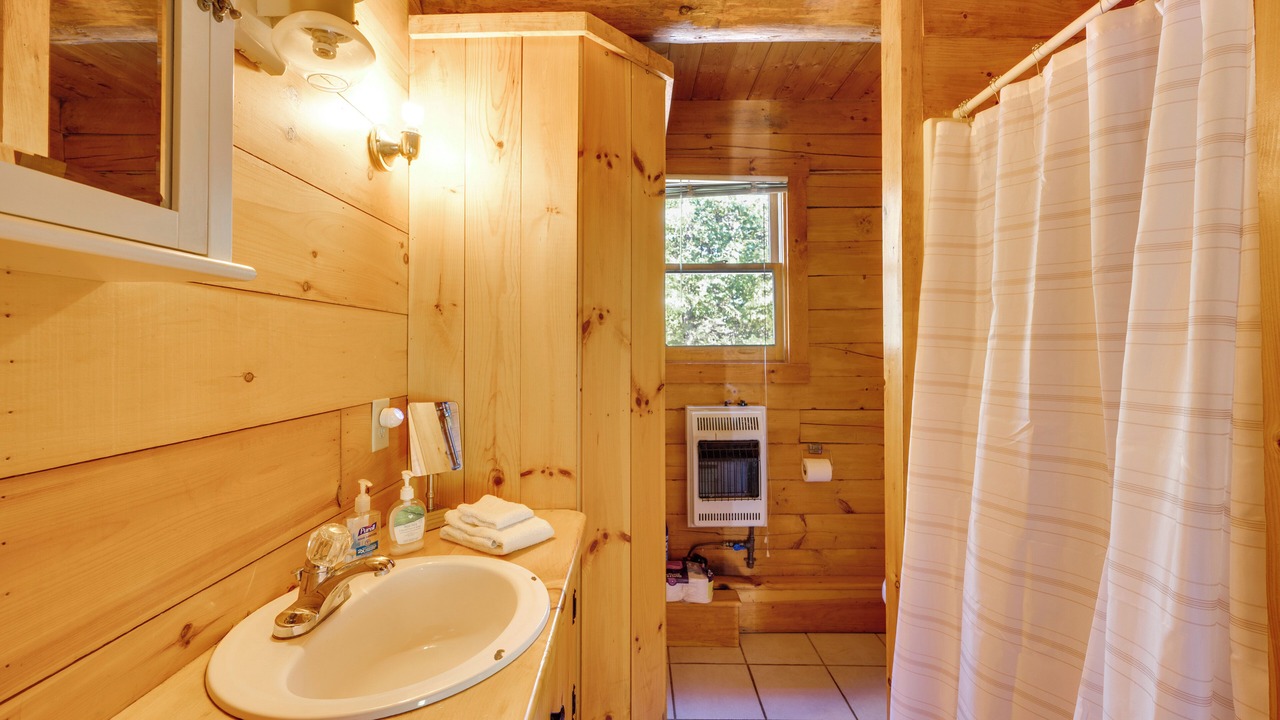 Photo of Bathroom in Sharon