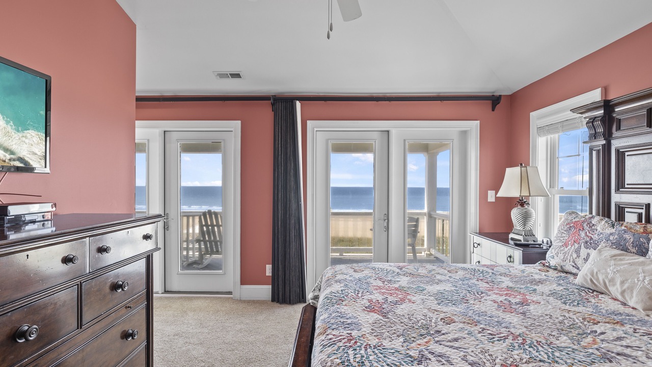 Photo of Bedroom in Atlantic Beach