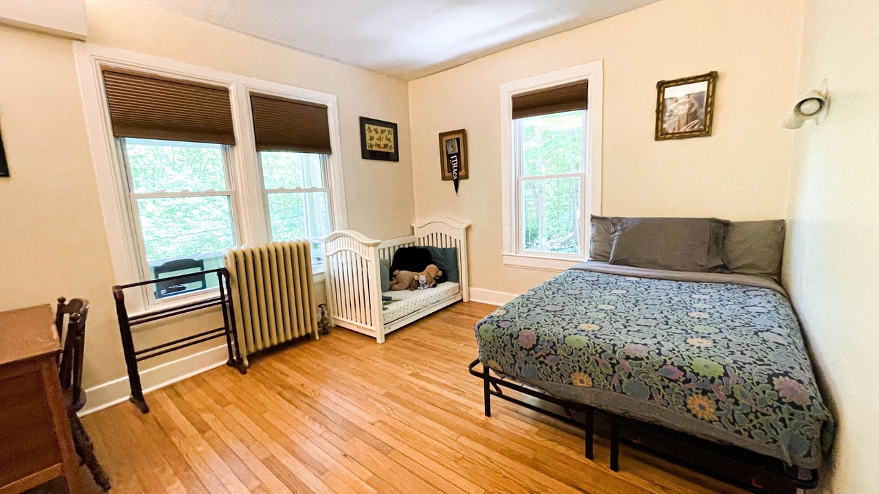 Photo of Bedroom in Ithaca