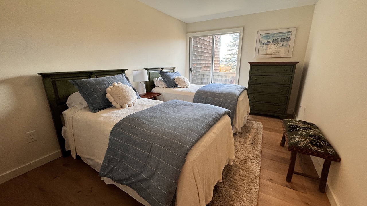 Photo of Bedroom in Warren