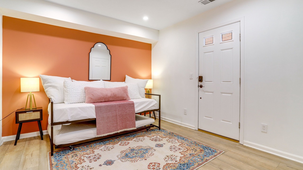 Photo of Bedroom in Old Town Alexandria