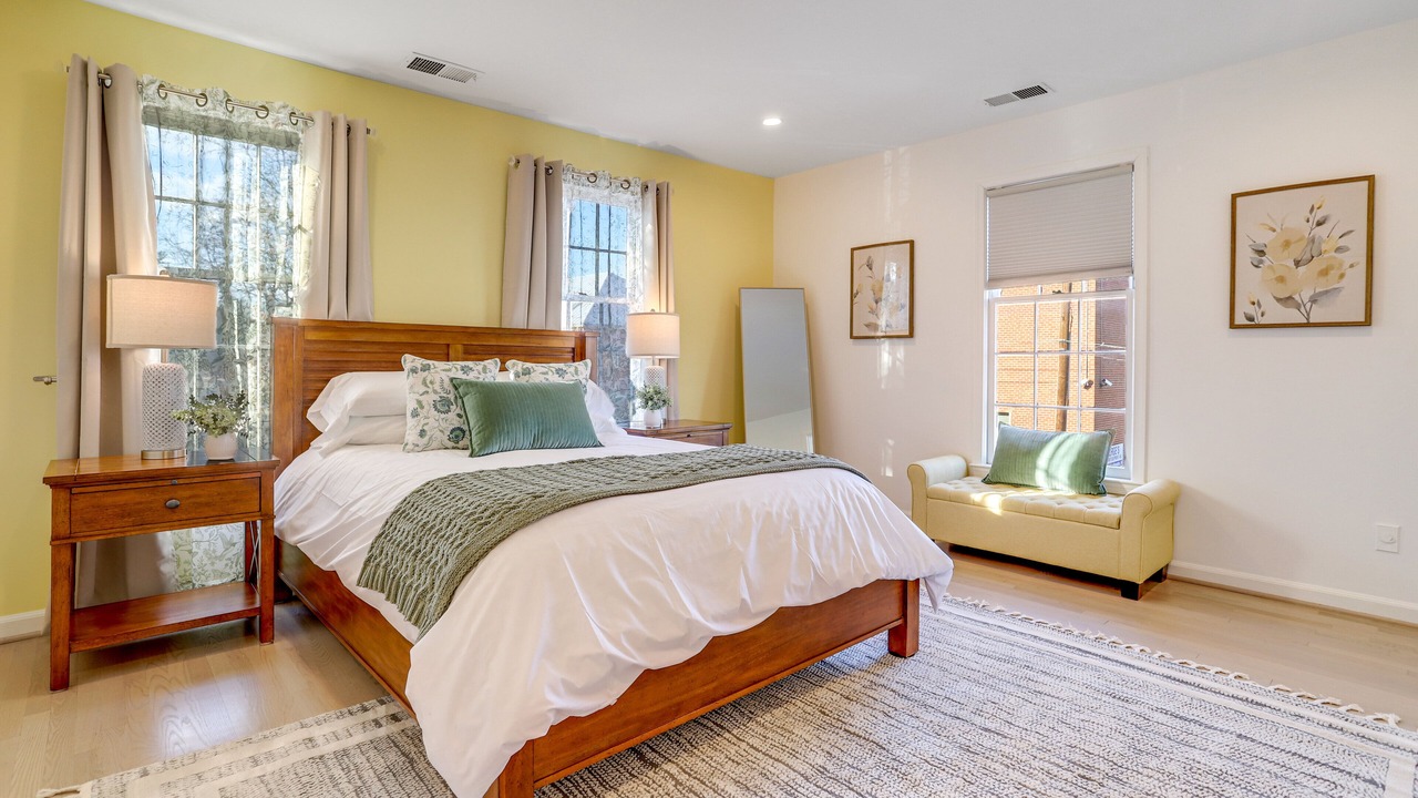 Photo of Bedroom in Old Town Alexandria