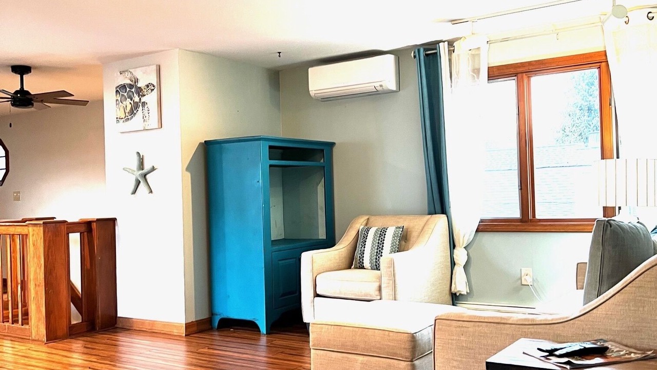 Photo of Livingroom in Hampton