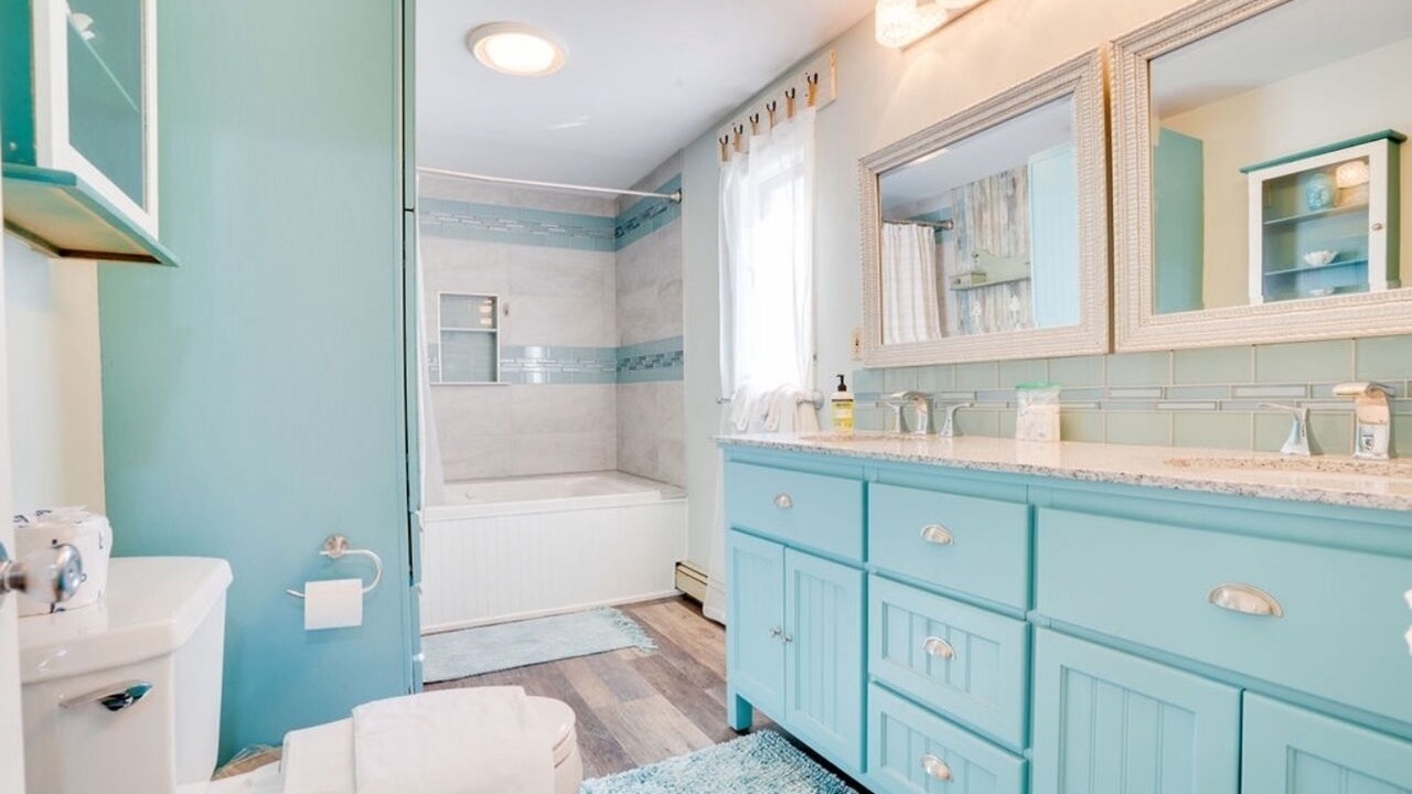 Photo of Bathroom in Hampton