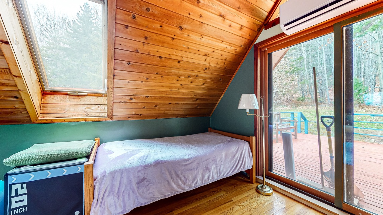 Photo of Bedroom in Pittsfield
