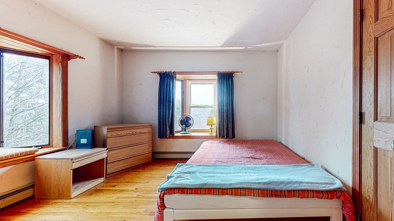 Photo of Bedroom in Pittsfield