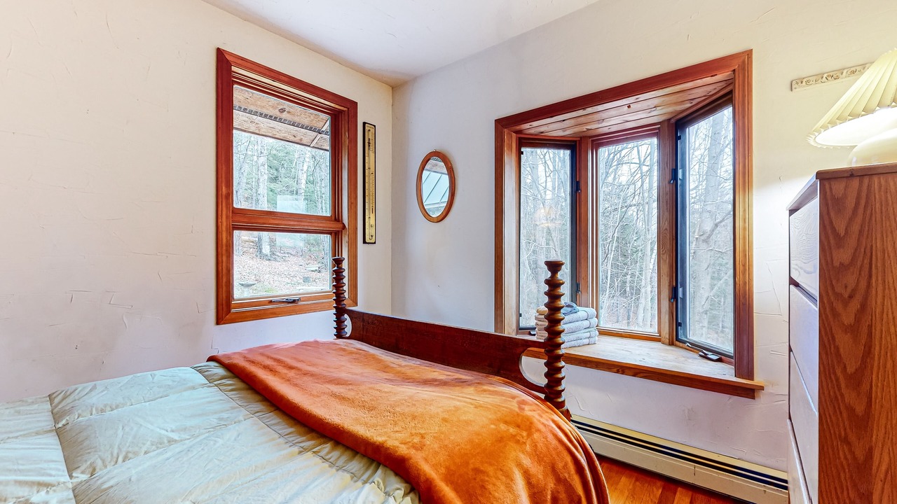 Photo of Bedroom in Pittsfield