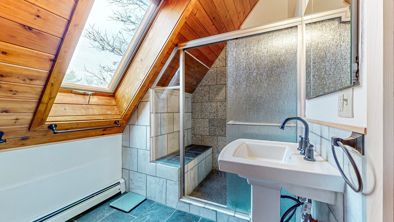Photo of Bathroom in Pittsfield