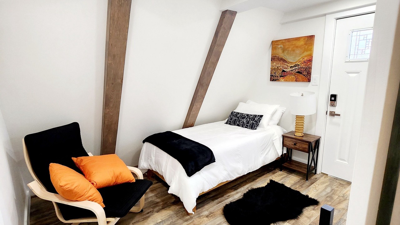 Photo of Bedroom in Ruby