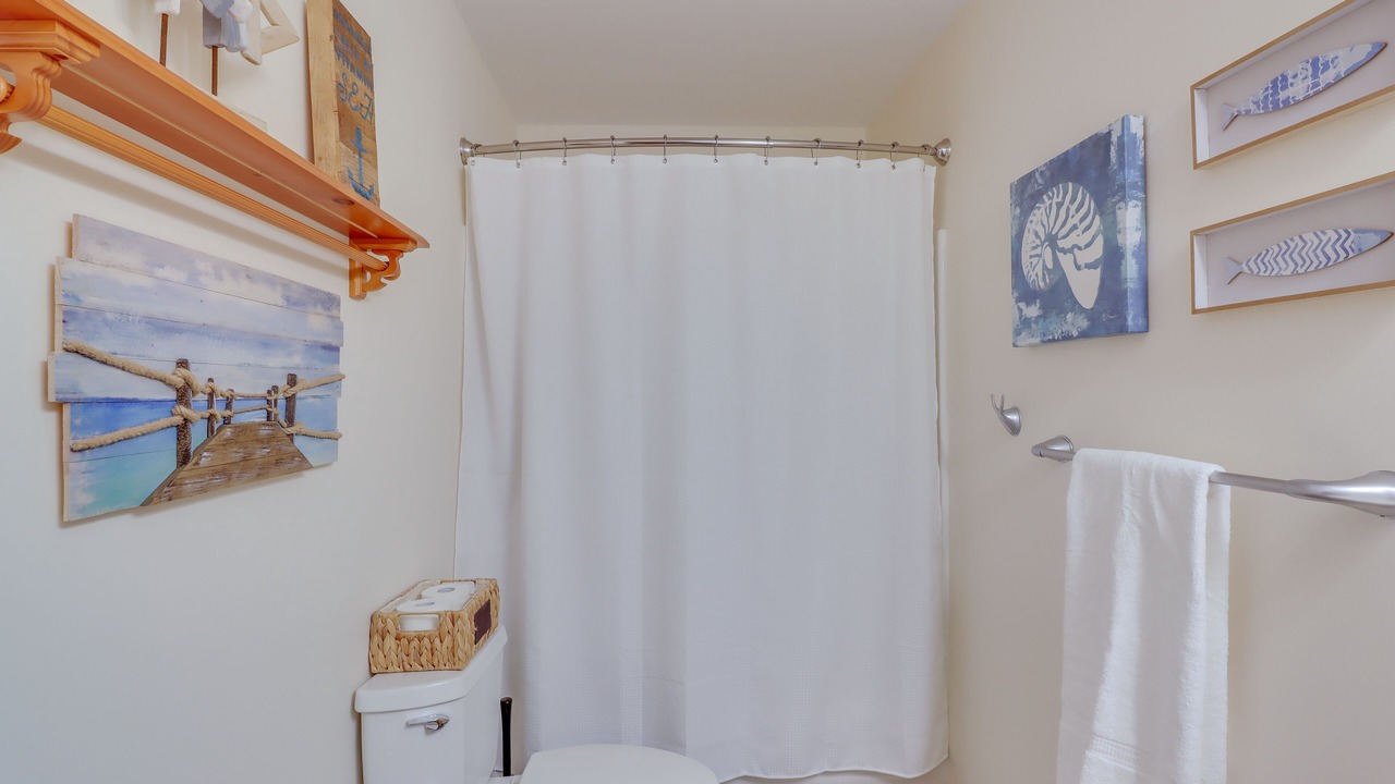 Photo of Bathroom in Chesapeake Ranch Estates-Drum Point
