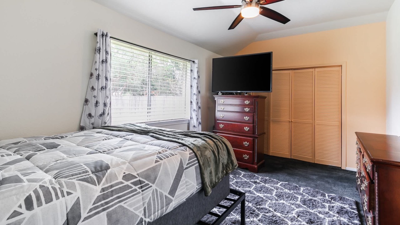 Photo of Bedroom in Dickinson