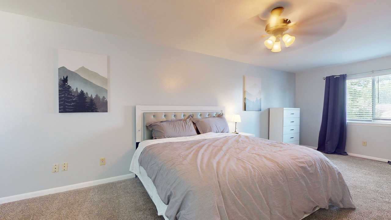 Photo of Bedroom in Greater Fondren Southwest