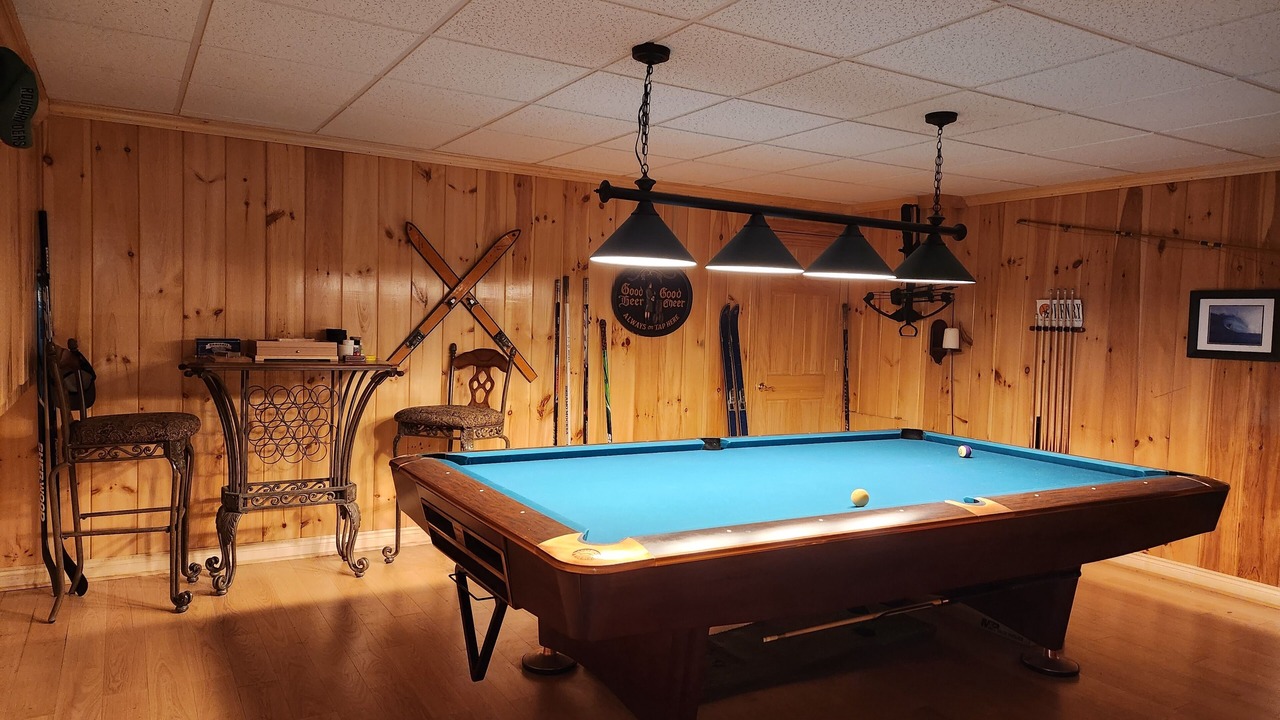 Photo of Bedroom in Newport Center