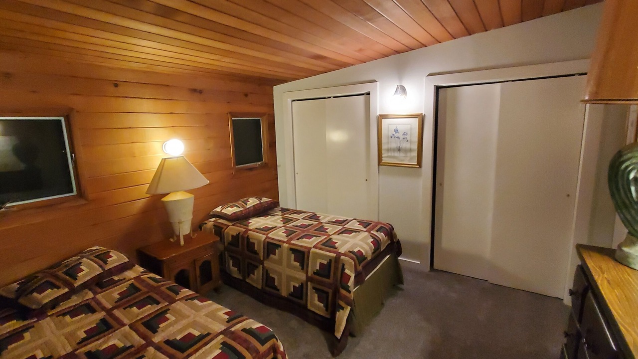 Photo of Bedroom in Mendon