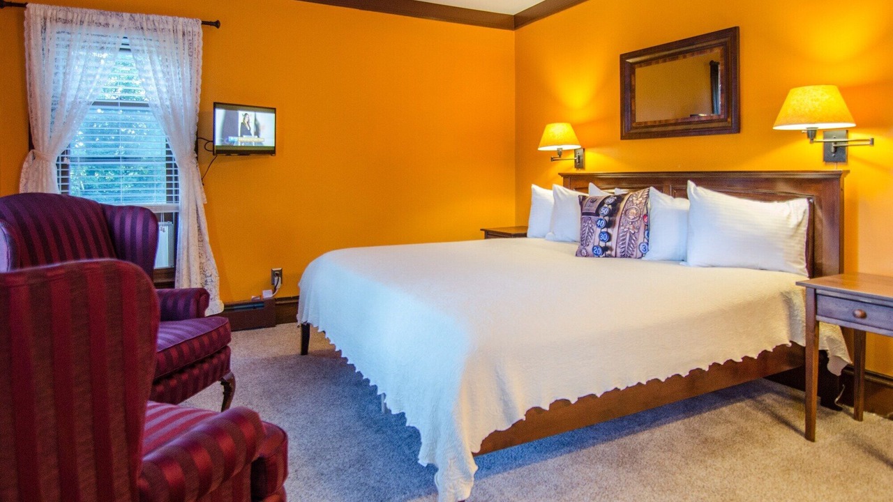 Photo of Bedroom in Shelburne