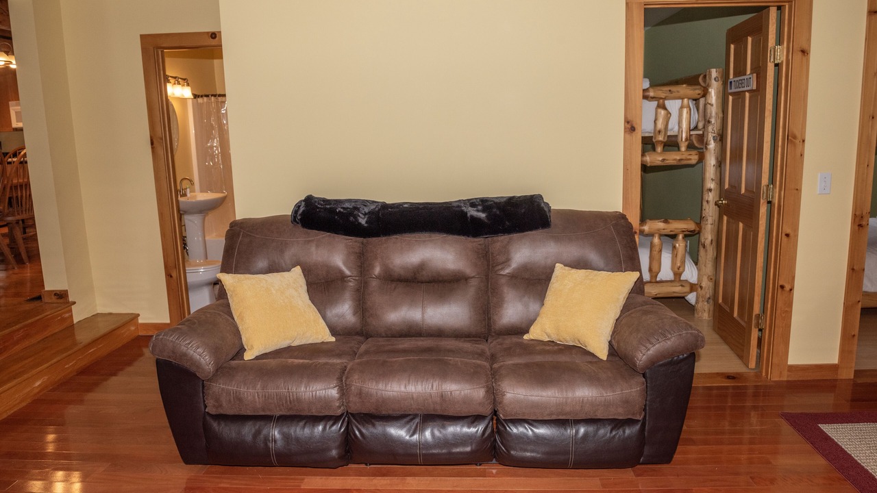 Photo of Livingroom in Belmont