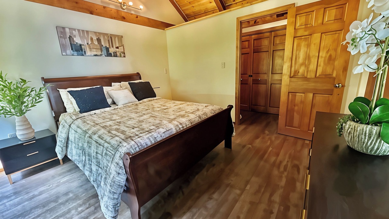 Photo of Bedroom in Lyme Center