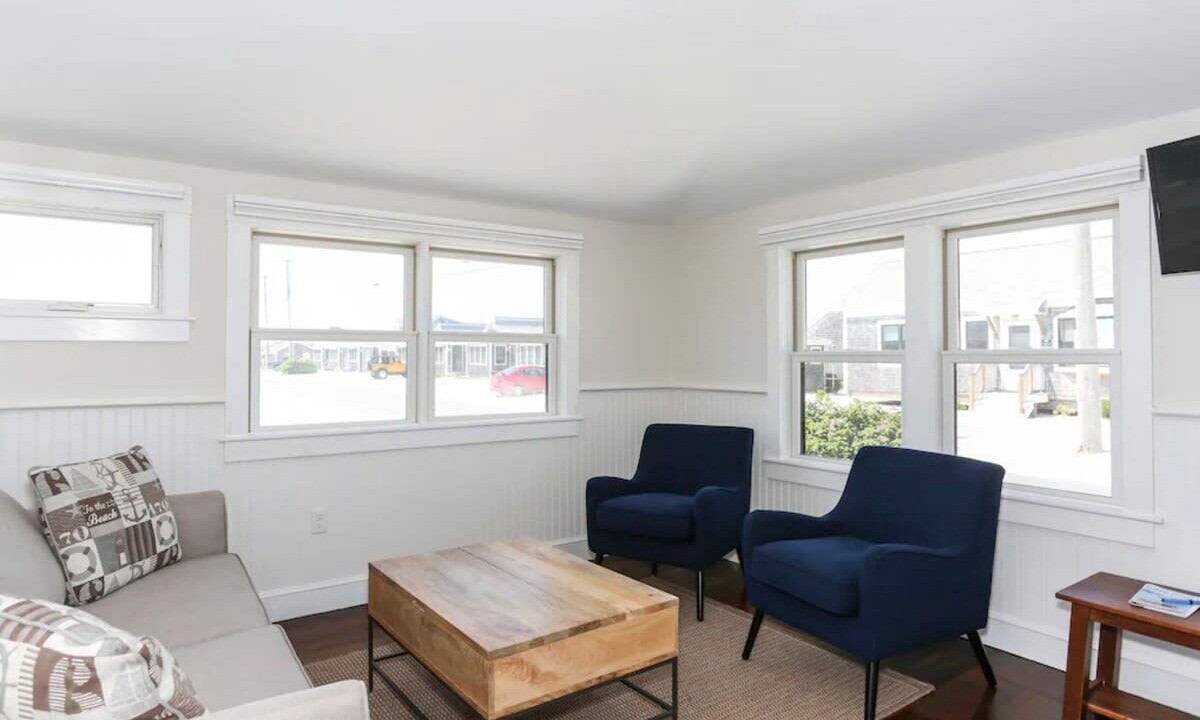 Photo of Livingroom in North Truro
