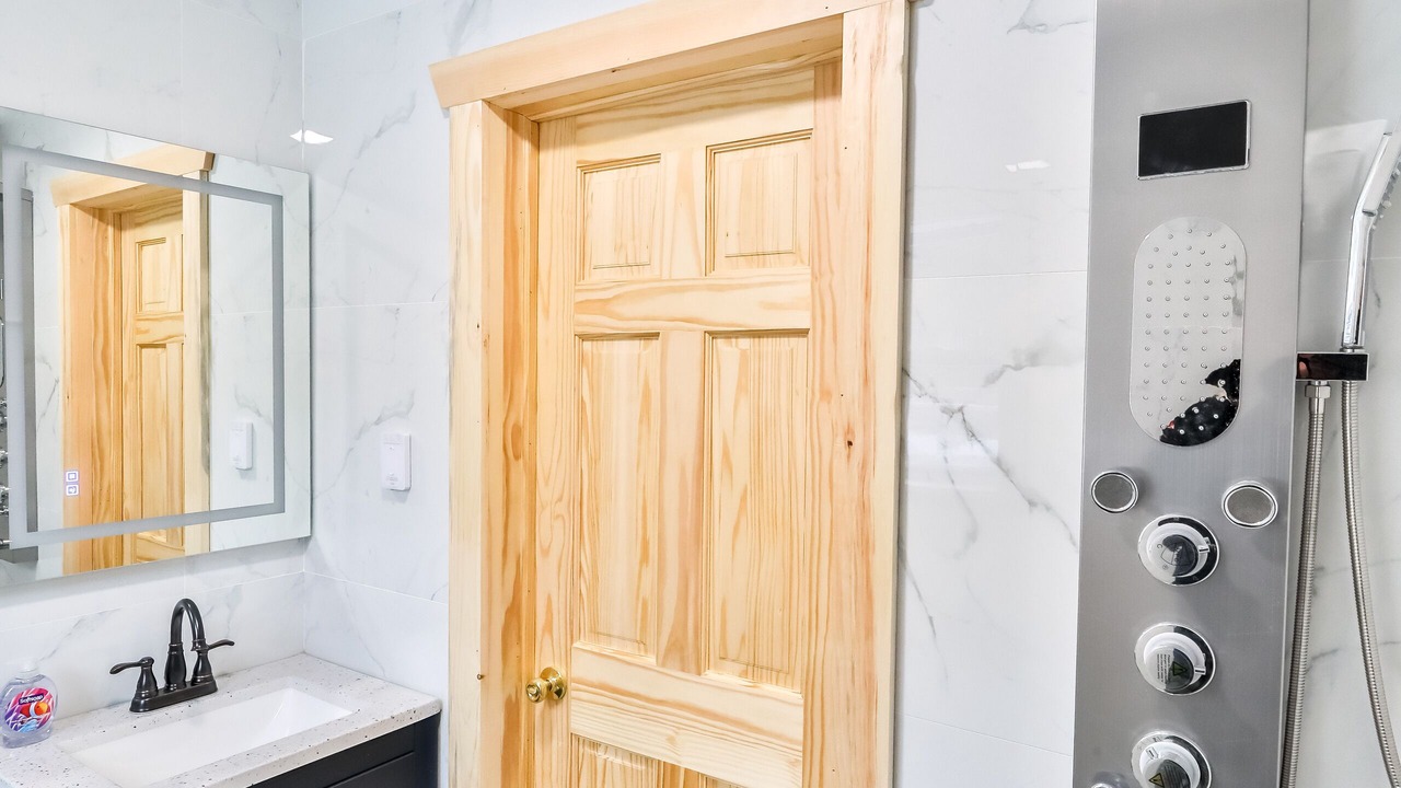 Photo of Bathroom in Tannersville